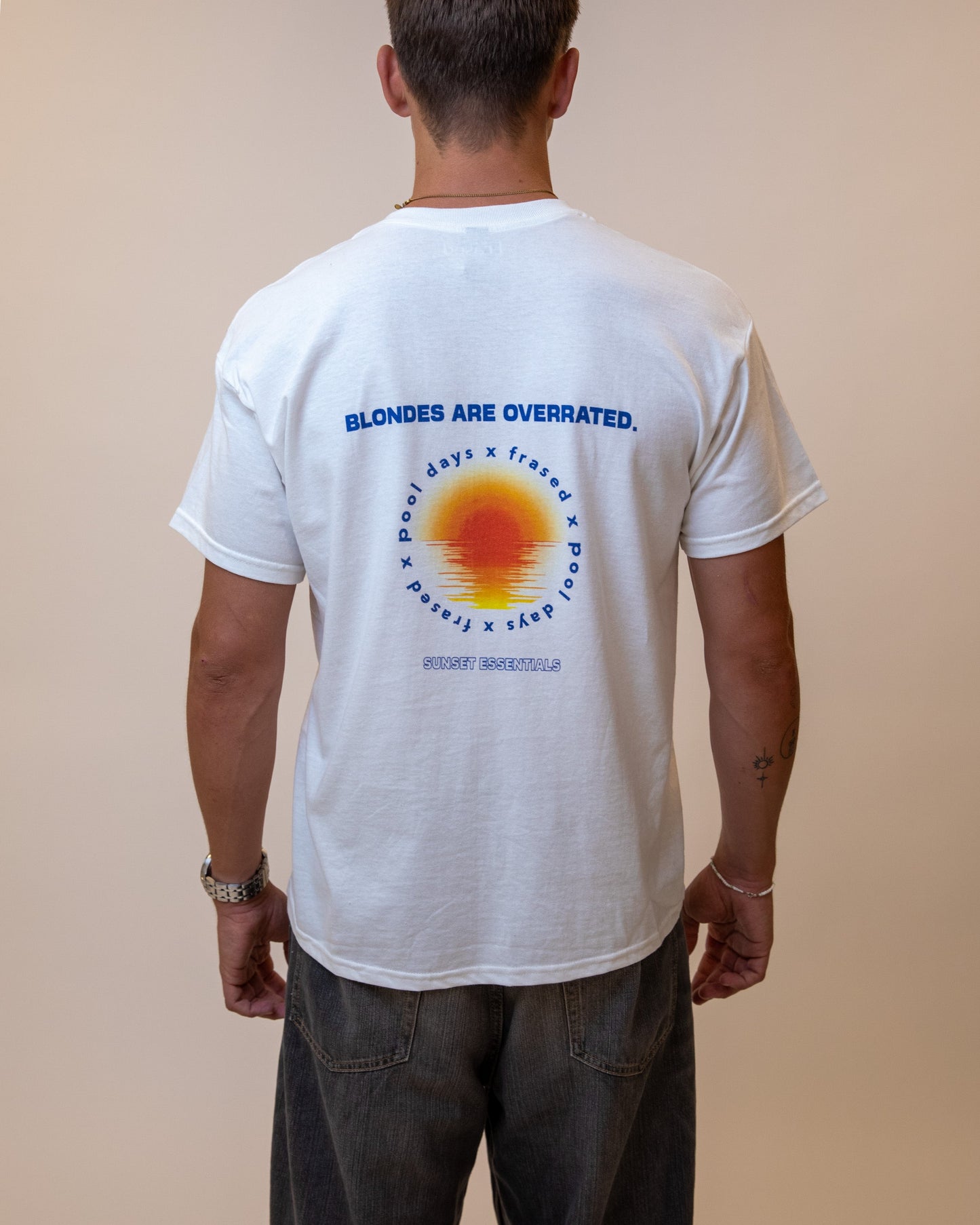 BLONDES ARE OVERRATED.